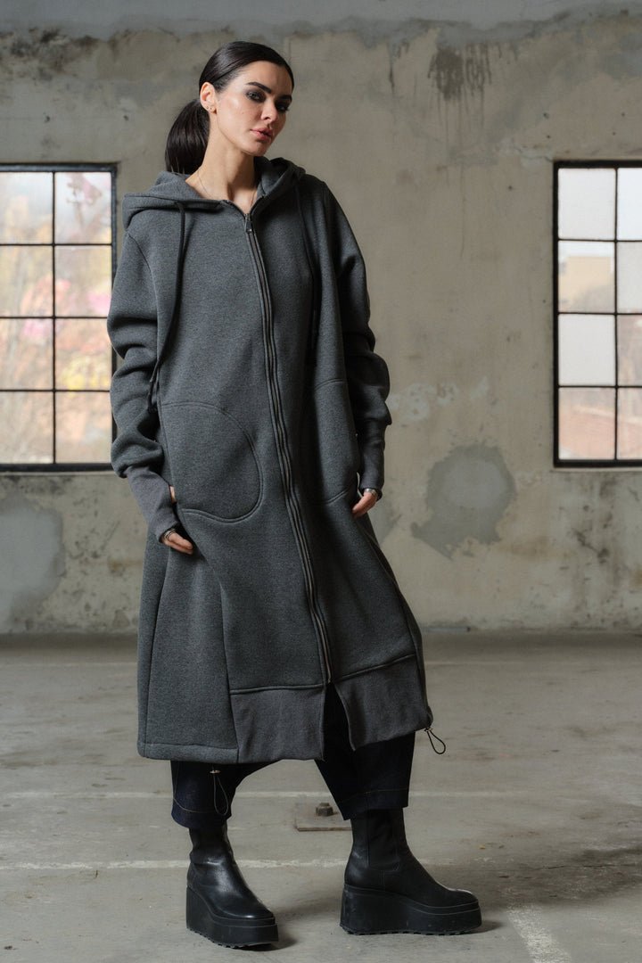 Extra long organic cotton warm sweatshirt with hood