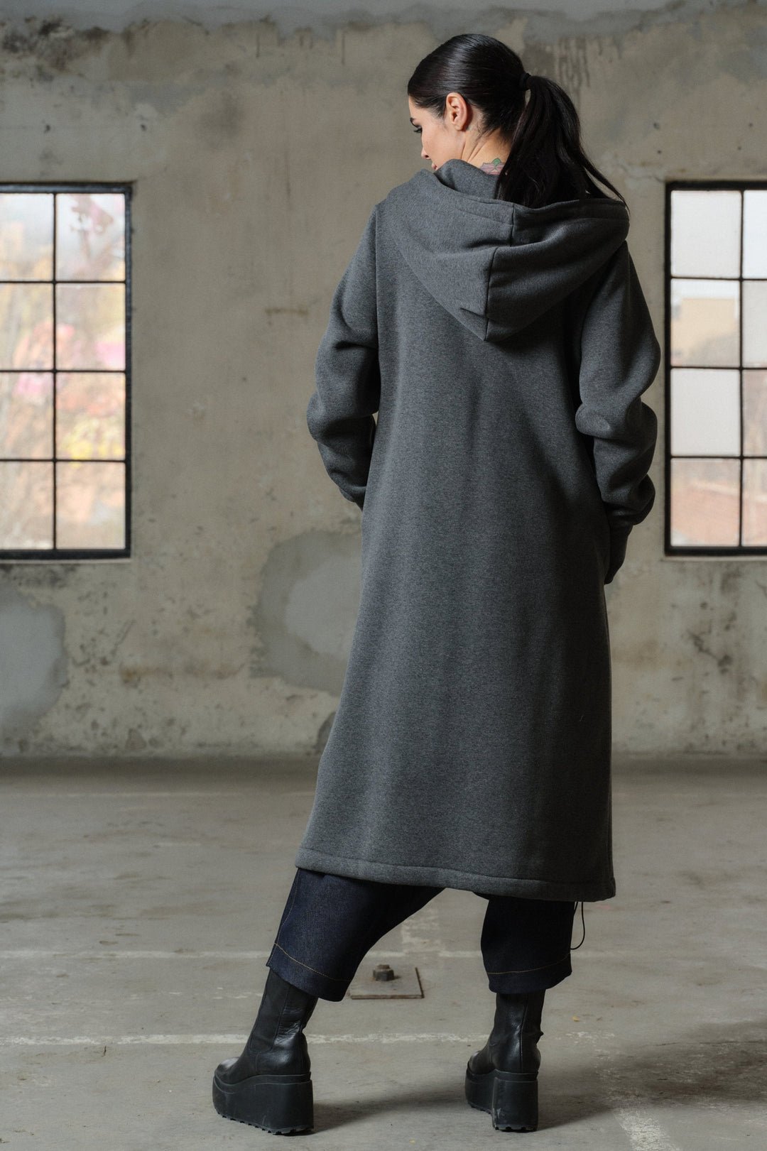 Extra long organic cotton warm sweatshirt with hood