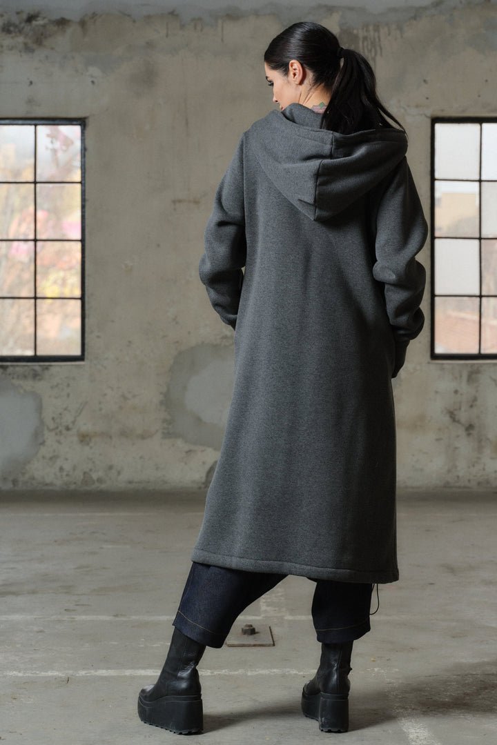 Extra long organic cotton warm sweatshirt with hood
