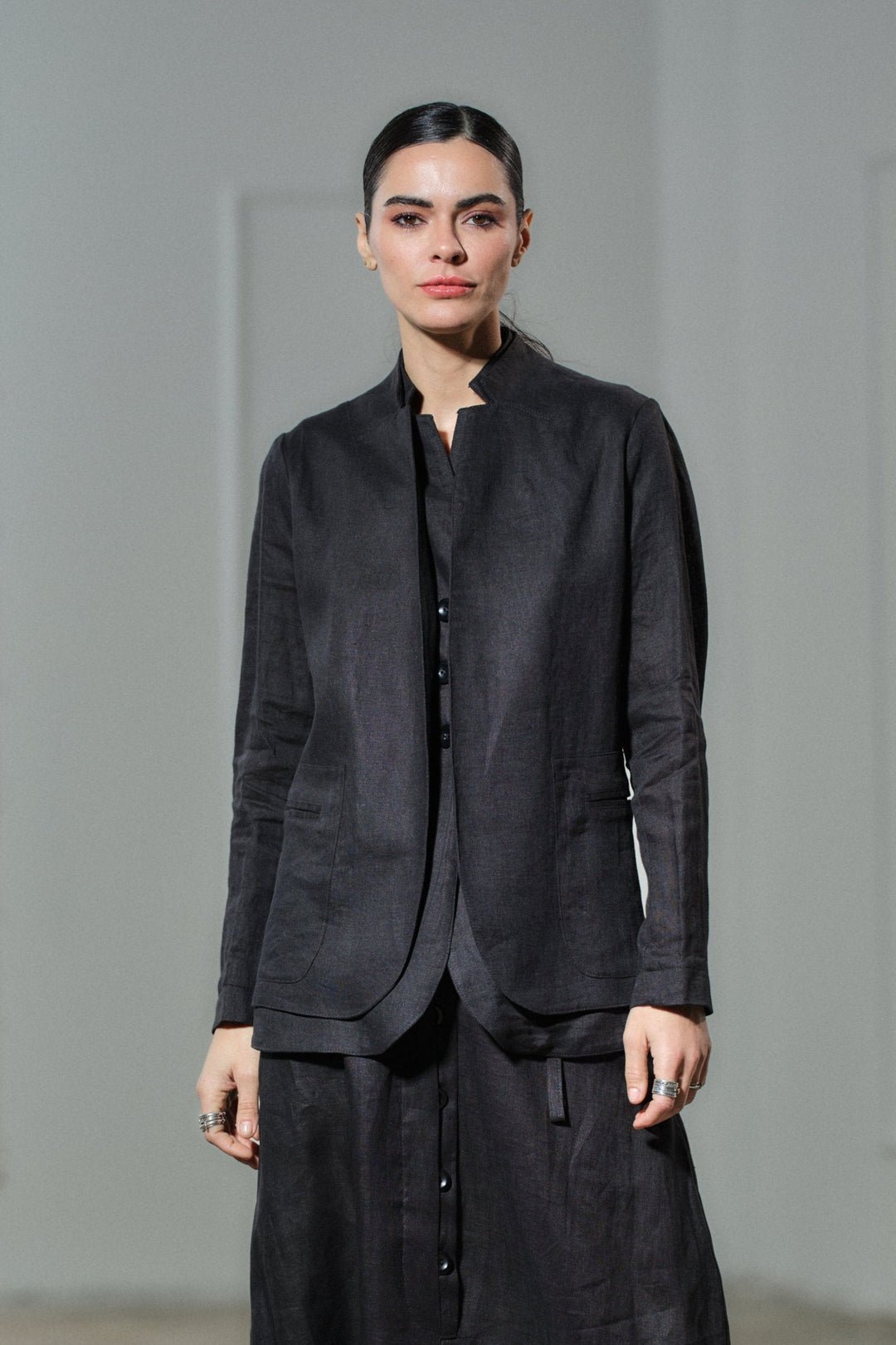 Contemporary black linen blazer with double lapel design