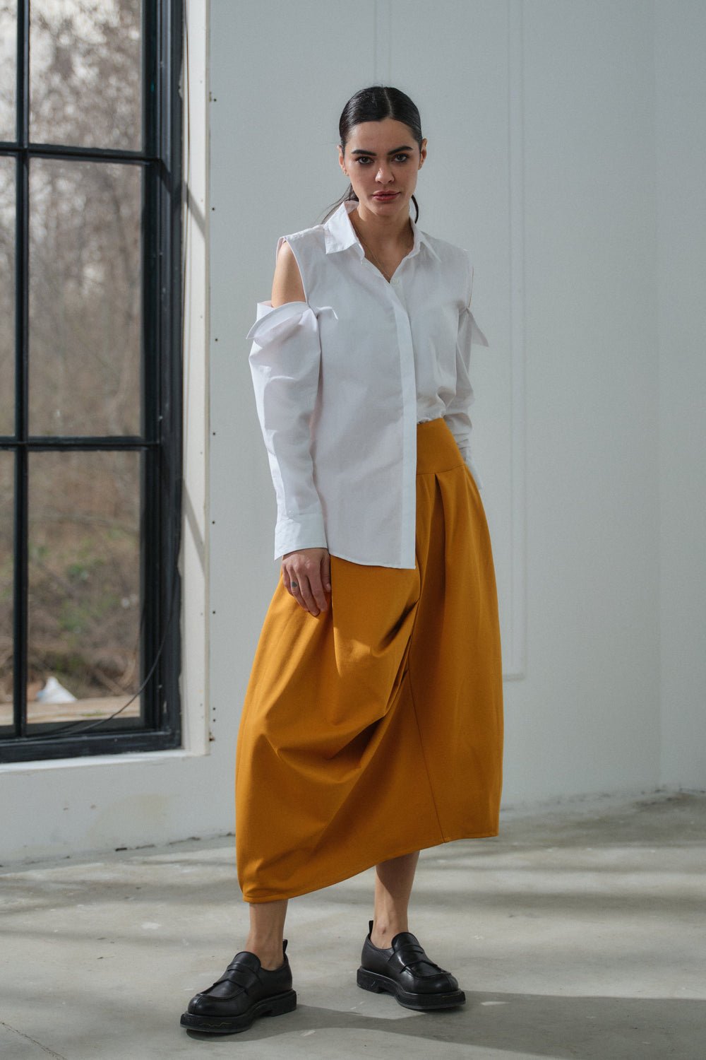 Asymmetrical viscose midi skirt
