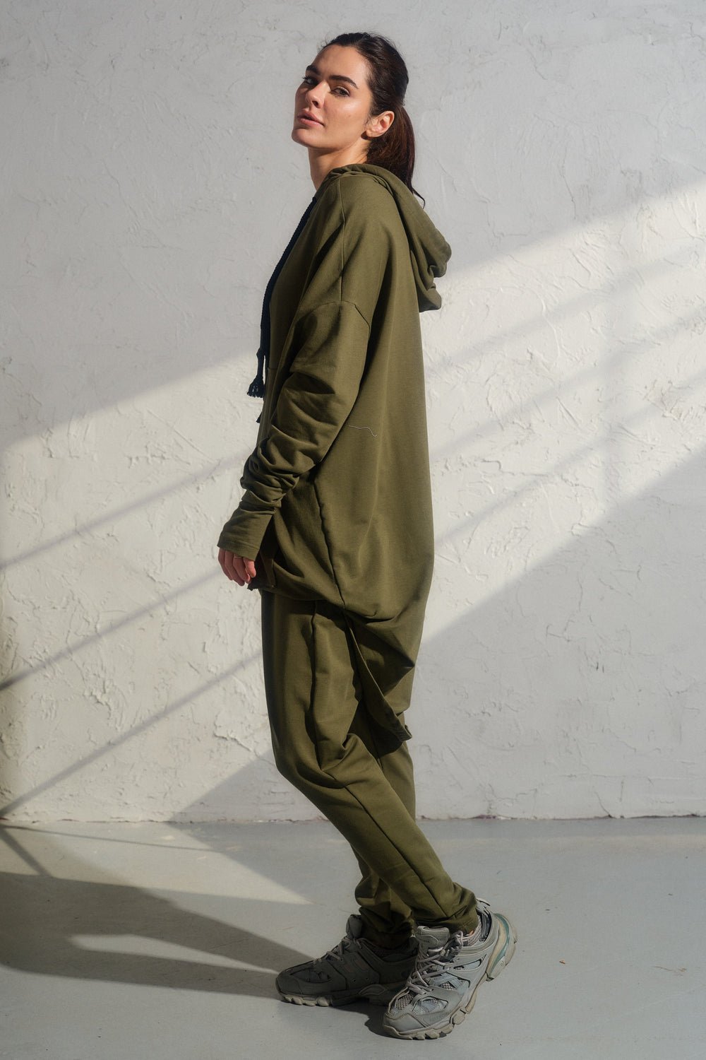 Casual organic cotton set - hooded weatshirt and baggy pants