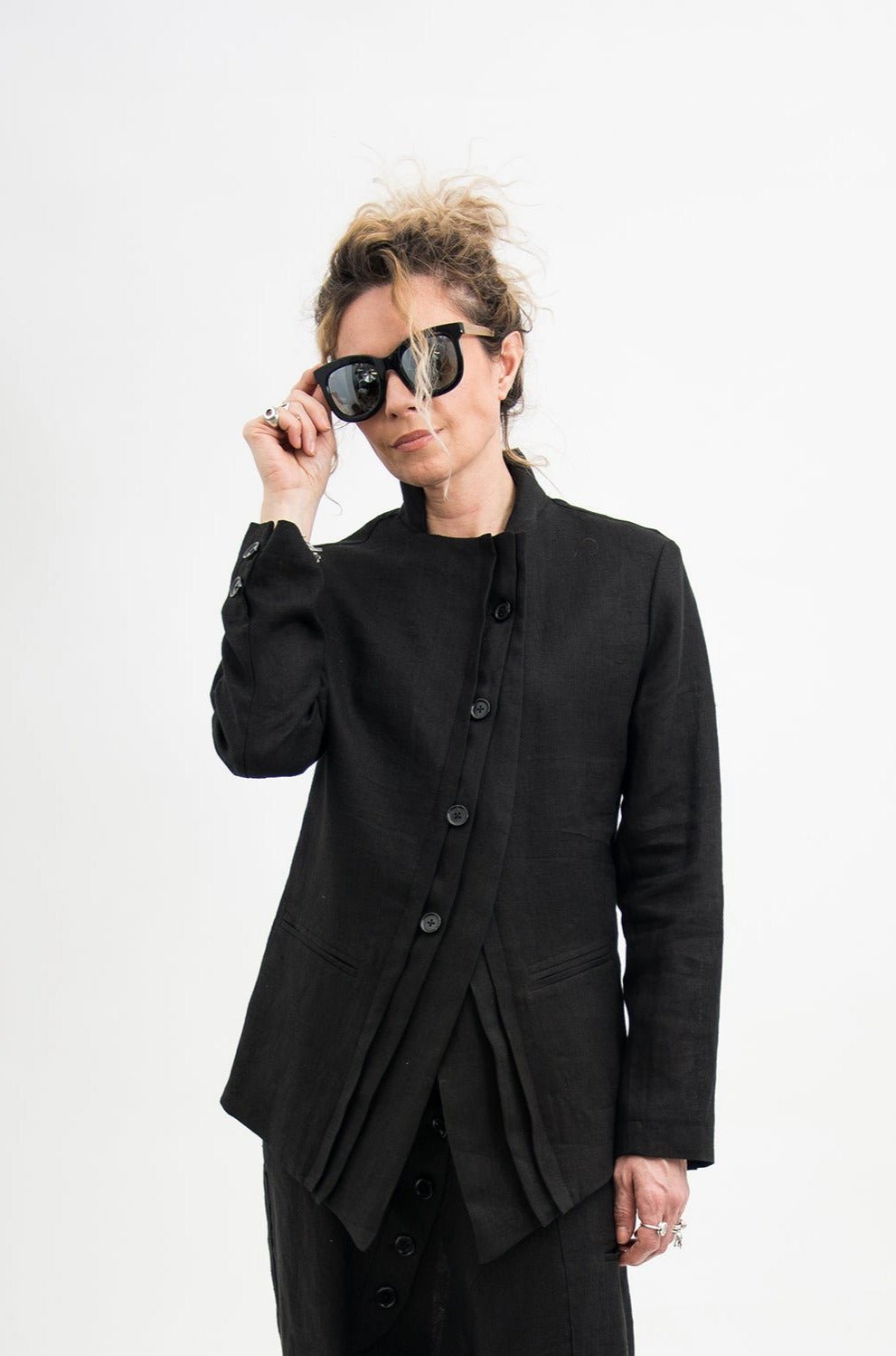 Black Linen Women's Blazer